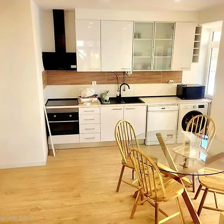 Feeling - Charming 3bedroom Duplex, Historic Area Of * 塞图巴尔
