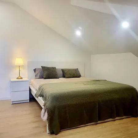 Feeling - Charming 3bedroom Duplex, Historic Area Of *